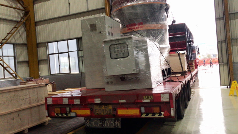 单缸液压圆锥破碎机装车发运 单缸液压圆锥破碎机装车发运