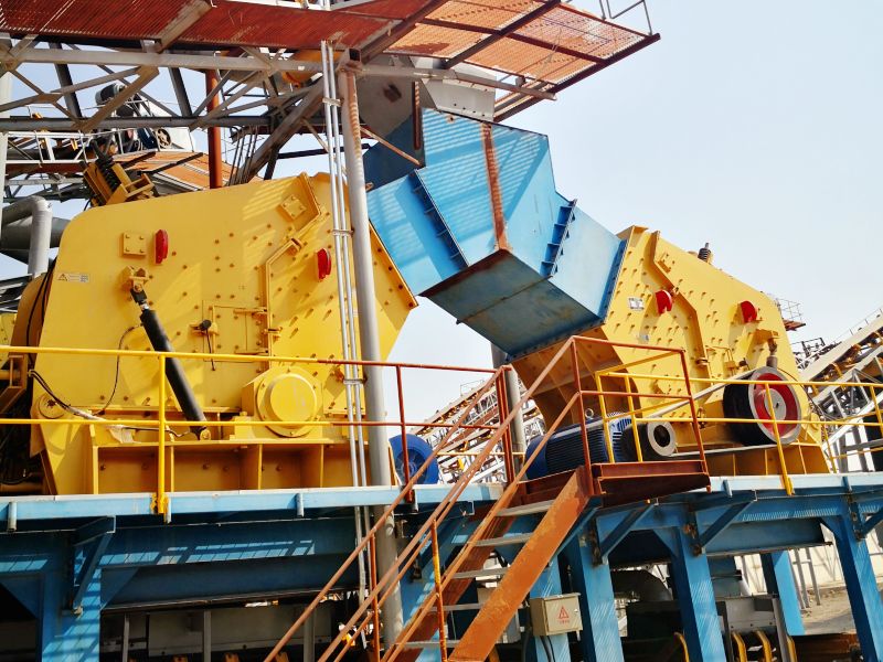 提高反击式破碎机效率及维修保养